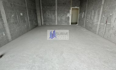 Oficina en VENTA Plaza Livo