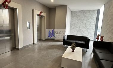 Oficina en VENTA Plaza Livo