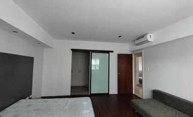 3 Bedroom Furnished with internet  and  1 Parking slot   walking distance to Ayala Centre Cebu @Php95k .