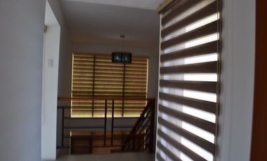 5 BEDROOMS House OVERLOOKING WITH SWIMMING POOL@Php150k
