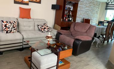 Venta Casa Conocoto dos plantas puente 7
