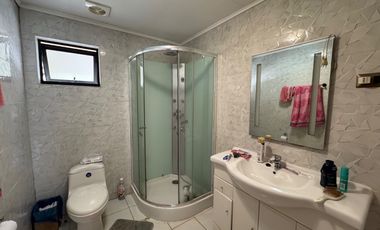 Gran casa con Galpon orilla pavimento km 1.8 Coihueco Miraflores