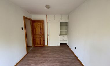 Gran casa con Galpon orilla pavimento km 1.8 Coihueco Miraflores