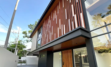 BRAND NEW Corner Luxury in Ayala Alabang: Modern Elegance with 6 Bedrooms & Pool