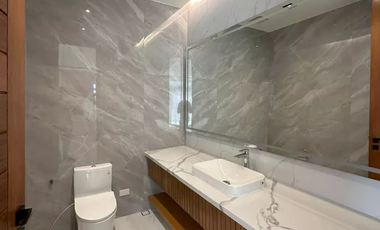 BRAND NEW Corner Luxury in Ayala Alabang: Modern Elegance with 6 Bedrooms & Pool
