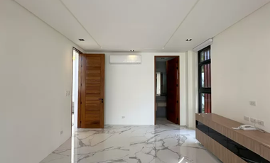 BRAND NEW Corner Luxury in Ayala Alabang: Modern Elegance with 6 Bedrooms & Pool