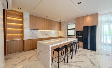 BRAND NEW Corner Luxury in Ayala Alabang: Modern Elegance with 6 Bedrooms & Pool