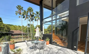 BRAND NEW Corner Luxury in Ayala Alabang: Modern Elegance with 6 Bedrooms & Pool