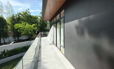 BRAND NEW Corner Luxury in Ayala Alabang: Modern Elegance with 6 Bedrooms & Pool