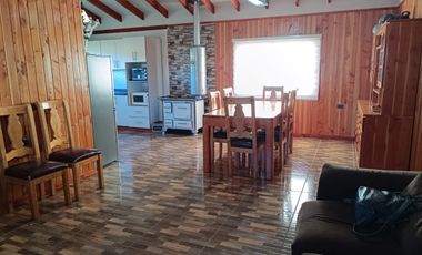 PARCELA CON CASA NUEVA AL LADO DE VILLARRICA HACIA PUCÓN.