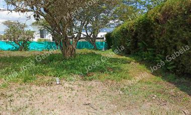 TERRENO EN EL INGENIO, URBANIZACIÓN JUNTO A ARRAYANES-PUEMBO