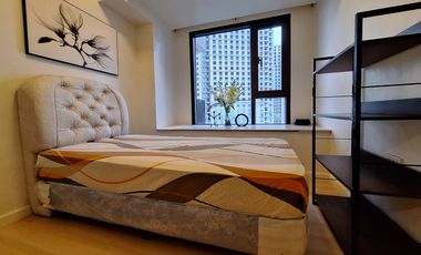 Luxurious 2-Bedroom Condo with Pool View at Mandani Bay Suites