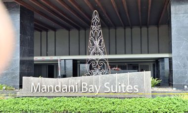 Luxurious 2-Bedroom Condo with Pool View at Mandani Bay Suites