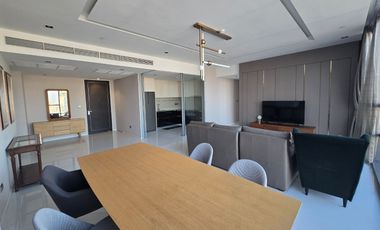 Luxury condo with 2 bedrooms in Sathorn