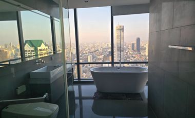 Luxury condo with 2 bedrooms in Sathorn