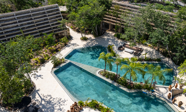 LUJOSA Villa en Tulum de 5 Habitaciones con Piscina Privada