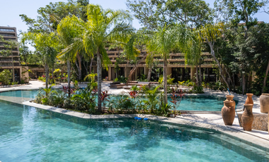 LUJOSA Villa en Tulum de 5 Habitaciones con Piscina Privada