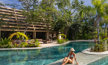 LUJOSA Villa en Tulum de 5 Habitaciones con Piscina Privada