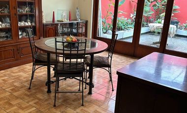 PUEBLO LIBRE  CASA  TRES PISOS /PARAMETROS PARA SEIS  LINDA ZONA