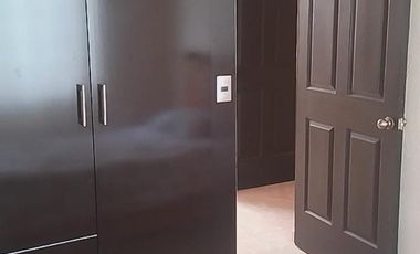RENTA DE CASA AMUEBLADA  A 10 MINUTOS DEL AEROPUERTO DE TOLUCA