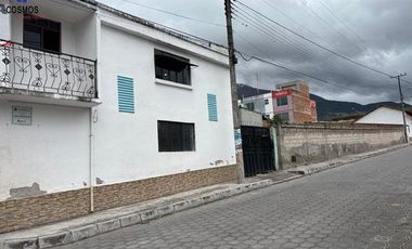 Casa de venta en Otavalo sector San Pablo del Lago