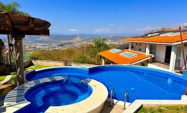 RENTA Casa Los Ángeles Alberca Climatizada y jardín en Ixtapan de la Sal EDOMEX