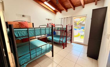 RENTA Casa Los Ángeles Alberca Climatizada y jardín en Ixtapan de la Sal EDOMEX