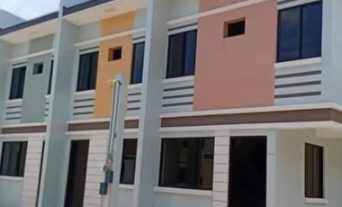PRE SELLING TOWNHOUSE & ROWHOUSE FOR SALE IN GUITNANG BAYAN SAN MATEO RIZAL