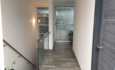 Hermosa casa en venta en Jardines de Santa Mónica