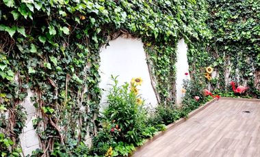 Hermosa casa en venta en Jardines de Santa Mónica