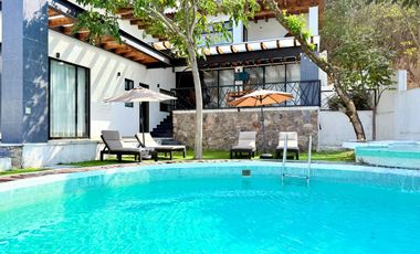 Renta de Hermosa Casa Dalia II con Alberca y Jacuzzi, en Rancho San Diego.