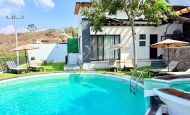 Renta de Hermosa Casa Dalia II con Alberca y Jacuzzi, en Rancho San Diego.