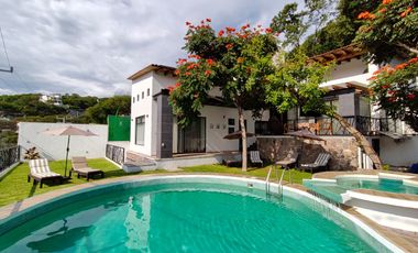 Renta de Hermosa Casa Dalia II con Alberca y Jacuzzi, en Rancho San Diego.
