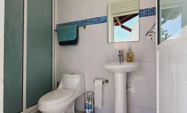 Renta de Hermosa Casa Sofía con Alberca Calefacción, Jardín Vistas Panorámicas.