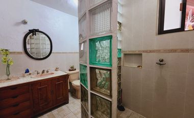 Renta de Hermosa Casa Sofía con Alberca Calefacción, Jardín Vistas Panorámicas.