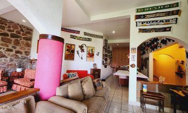 Renta de Hermosa Casa Sofía con Alberca Calefacción, Jardín Vistas Panorámicas.