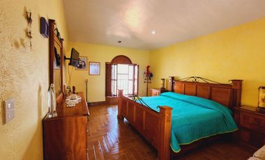 Renta de Hermosa Casa Sofía con Alberca Calefacción, Jardín Vistas Panorámicas.