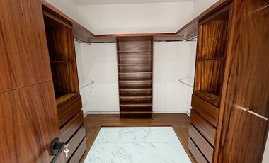 Casa nueva en venta en Valle Imperial coto Maple