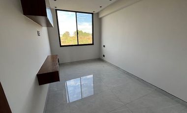 Casa en venta en Valle imperial coto Maple