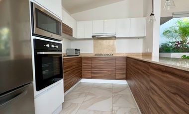 Casa en Venta un Piso Fraccionamiento Club de Golf El Cristo Atlixco, Puebla