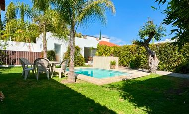 Casa en Venta un Piso Fraccionamiento Club de Golf El Cristo Atlixco, Puebla