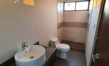 Casa en venta en Mérida de 4 recamaras con alberca privada y amenidades