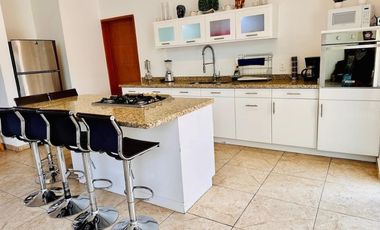 Casa renta de fin de semana TONATICO con alberca climatizada; súper bien ubicada y dentro del municipio de Tonatico EDOMEX