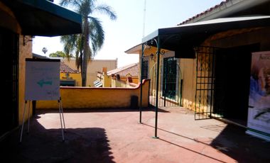 OFICINAS EN RENTA EN PLAZA COMERCIAL PREVIA CITA