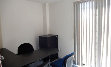 OFICINAS EN RENTA EN PLAZA COMERCIAL PREVIA CITA