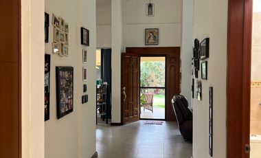 Disfruta a tu familia en esta preciosa casa en Cuernavaca! 3 recs, terraza y alberca privada. Simplemente lo mejor!
