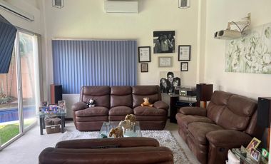 Disfruta a tu familia en esta preciosa casa en Cuernavaca! 3 recs, terraza y alberca privada. Simplemente lo mejor!