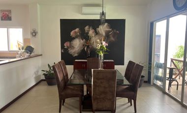 Disfruta a tu familia en esta preciosa casa en Cuernavaca! 3 recs, terraza y alberca privada. Simplemente lo mejor!