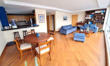 Dpto. 3 Dormit. 182 M2  Urb. Jardines del Batán