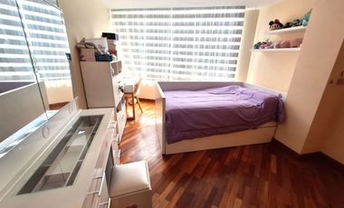 Dpto. 3 Dormit. 182 M2  Urb. Jardines del Batán